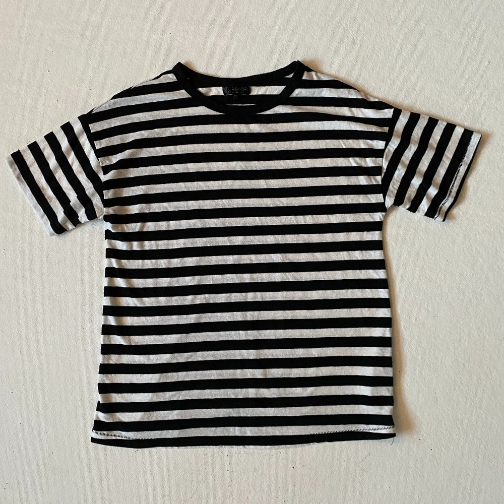 Perfect classic soft black and white striped tee